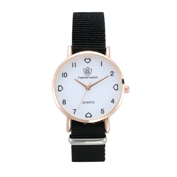 2021 Novi satovi Ženski Modni Svakodnevne sat sa najlona remenom Jednostavne ženske kvarcni sat s malim dial Ručni sat Reloj Mujer